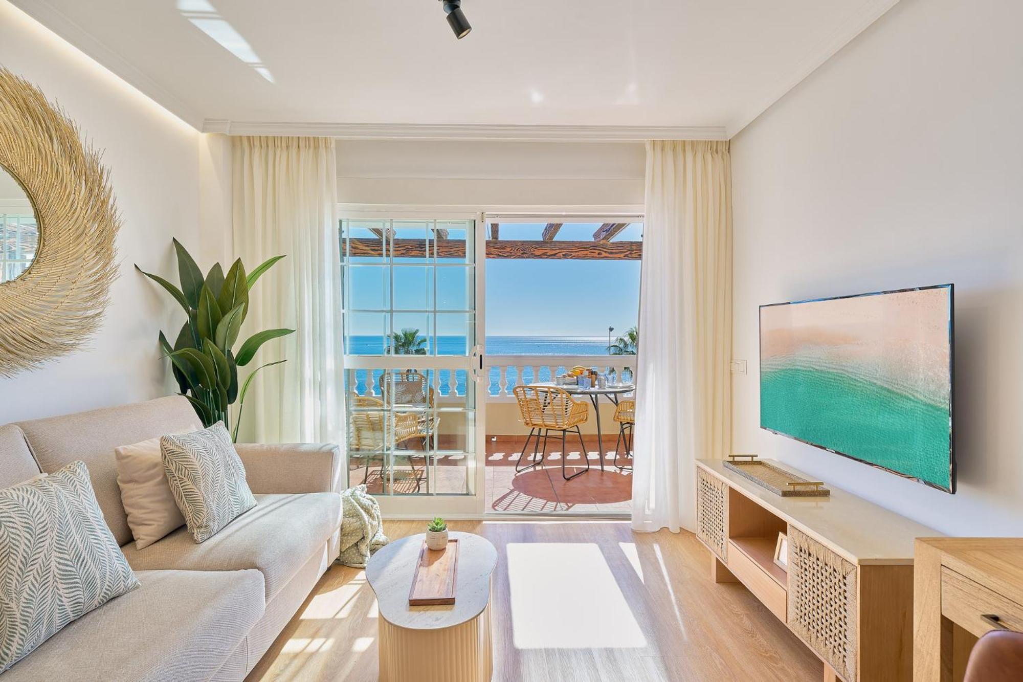 Sea La Vie By Lovely Rentals Benalmadena Luaran gambar